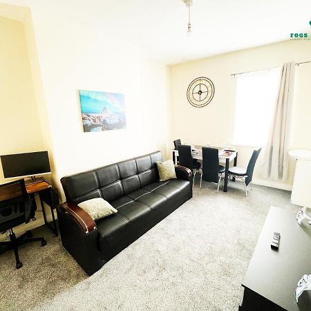 Fogs Property - Darlington City Apartments Bagian luar foto